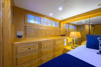 Master Stateroom Cabinetry 