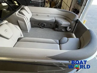 2024 Tahoe LTZ 2385 Elite Windshield Tritoon Pontoon & Suzuki