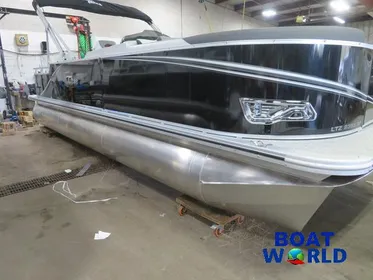 2024 Tahoe LTZ 2385 Rear Fish Pontoon & Honda 4-Stroke EFI