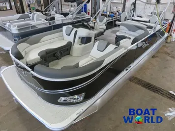 2024 Tahoe LTZ 2385 Rear Fish Pontoon & Honda 4-Stroke EFI