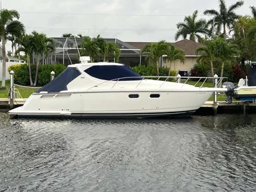 2007 Tiara Yachts 3900 Sovran