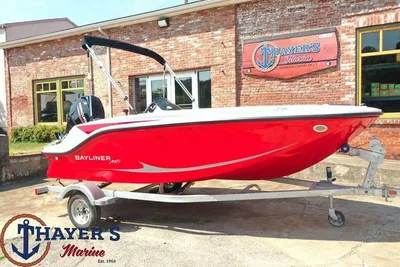 2024 Bayliner M15