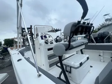 2024 NauticStar 212 Legacy