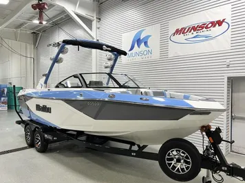 2024 Malibu Wakesetter Lsv 23