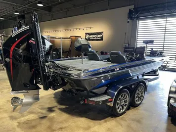 2024 Phoenix Bass Boats 21 XE