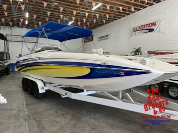 2009 Conquest 28 Top Cat