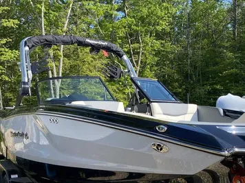 2023 MasterCraft NXT24