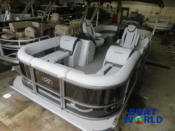 2024 Bentley Pontoons Legacy 200 Navigator Quad Lounge Pontoon & Honda 4