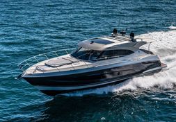 2023 Riviera 5400 Sport Yacht