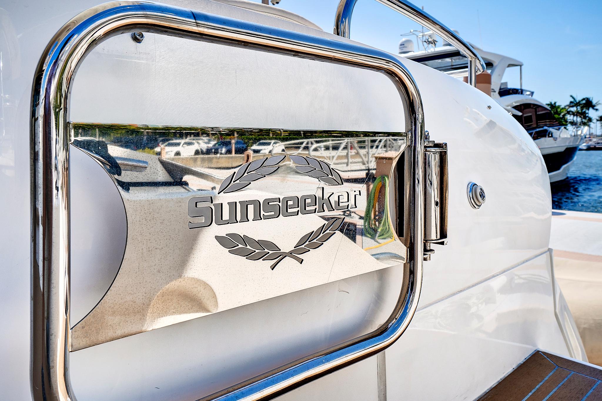 2017 Sunseeker 68 Sport Yacht