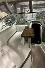 2008 Cruisers Yachts 360 Express