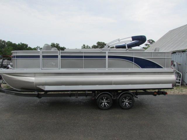 New 2023 Bennington 23 SF 77707 Beaumont Boat Trader