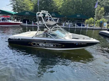 2004 MasterCraft X10