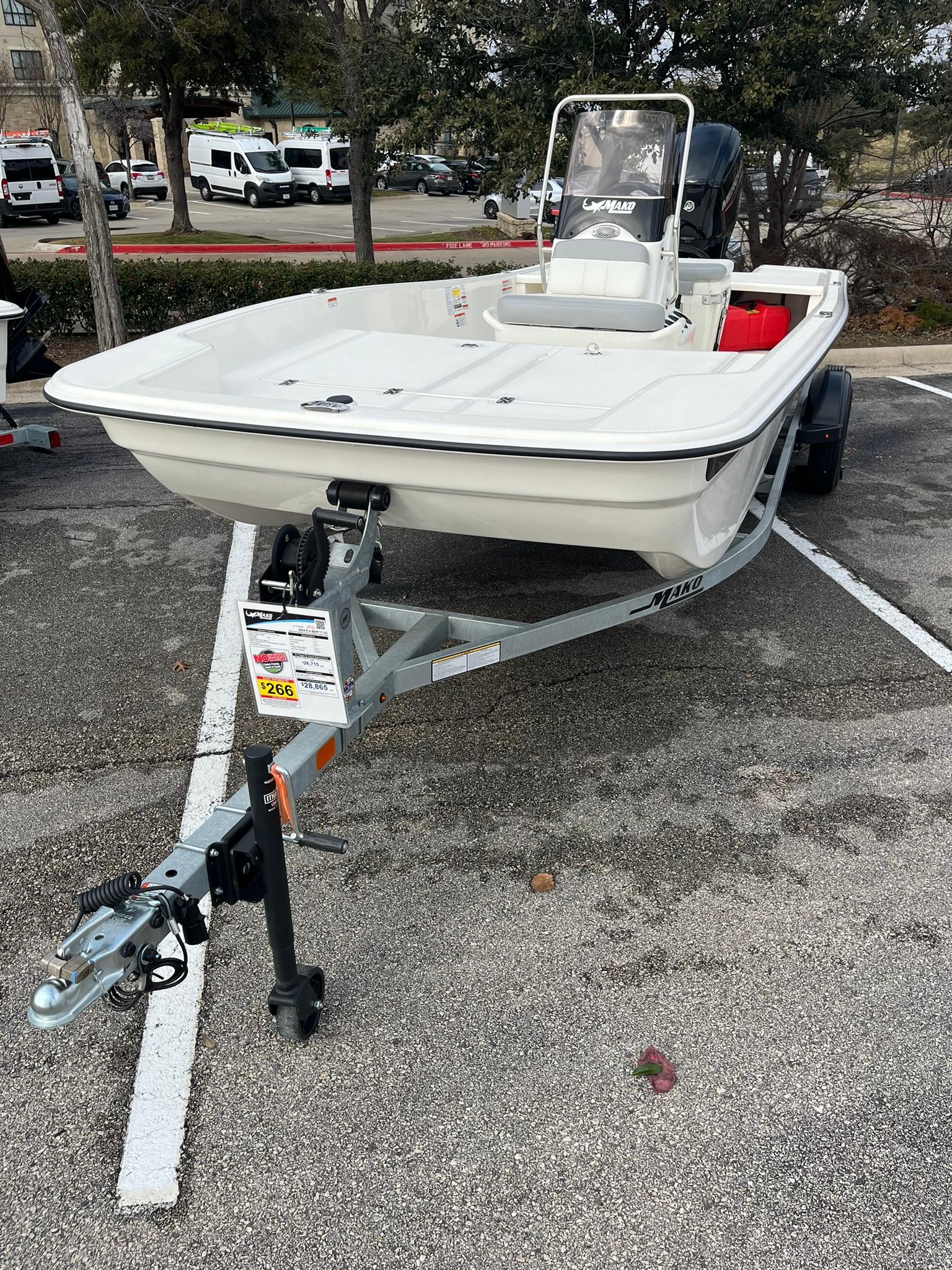 2024 Mako Pro Skiff 17 CC