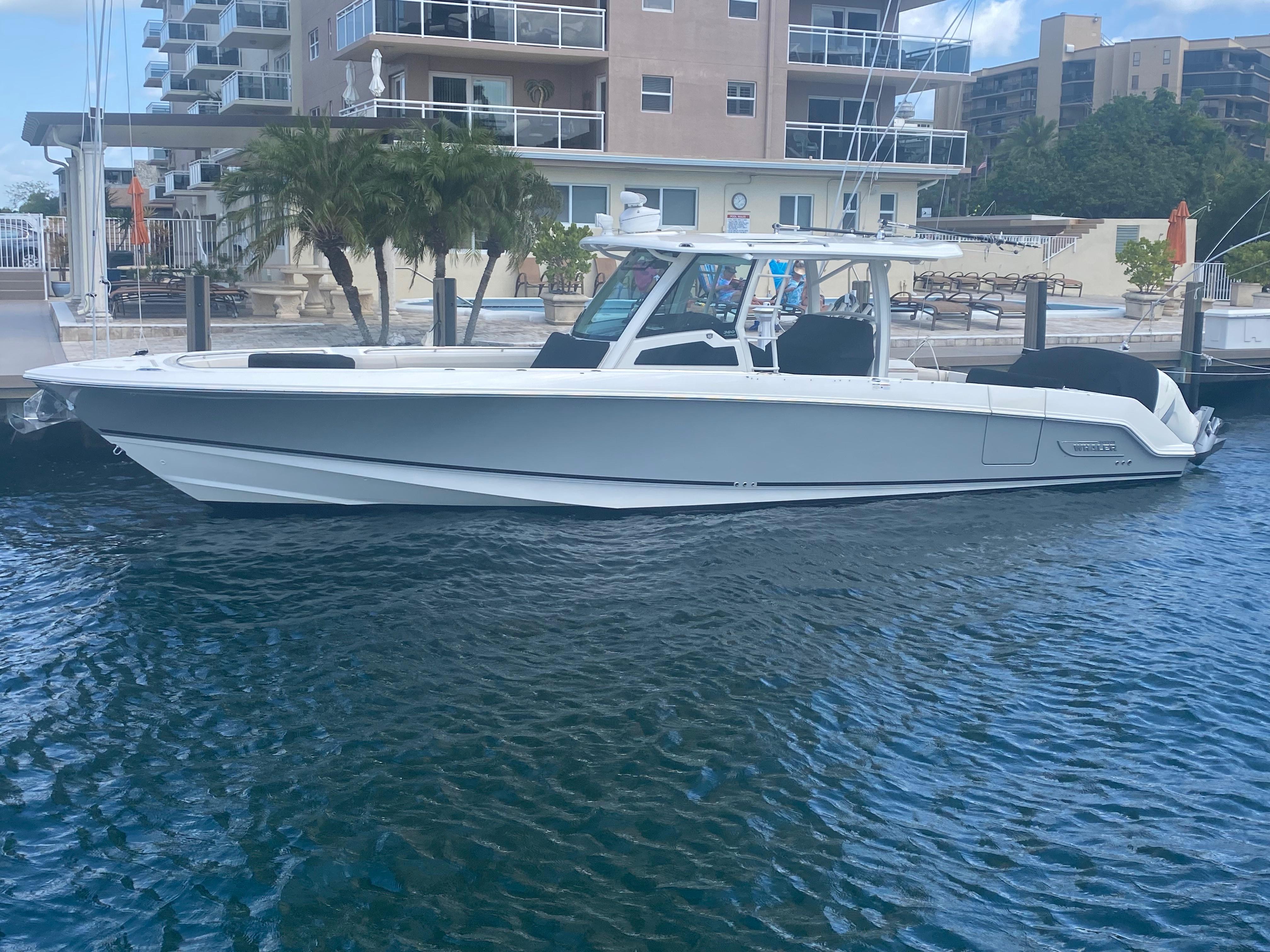 Used 2019 Boston Whaler 380 Outrage, 11743 Lindenhurst - Boat Trader