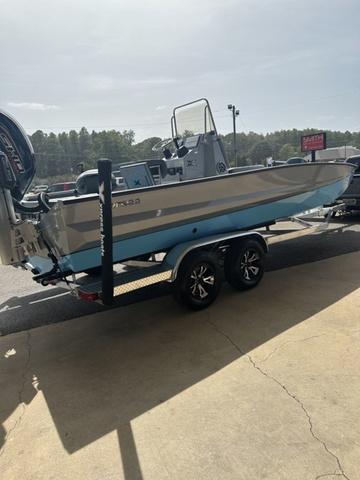 New 2024 Xpress Boats X23B Lounge 39402 Hattiesburg Boat Trader   9075943 952689848 0 061020231208 34 