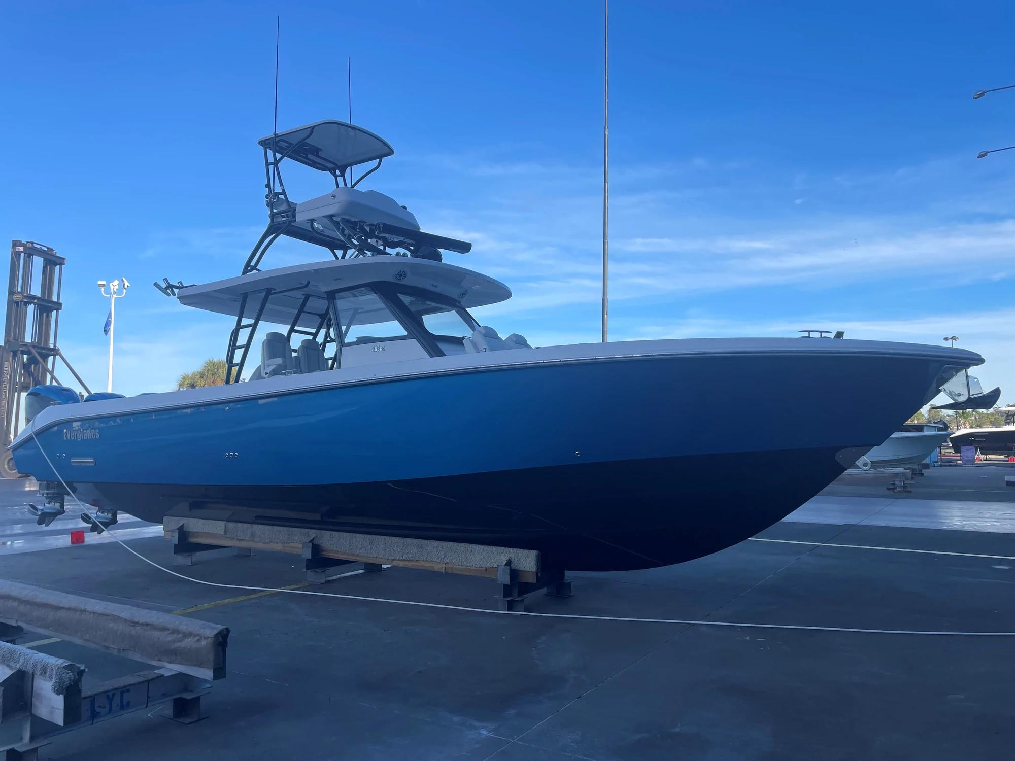 New 2024 Everglades 395 CC 32541 Destin Boat Trader   8955905 956445396 0 211220230751 1 