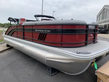 2023 Bennington 23 LSB - Swingback - Tritoon