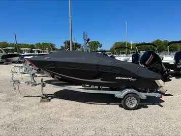 2023 Bayliner Element M15