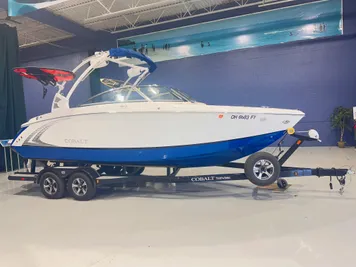 2019 Cobalt R3 Surf