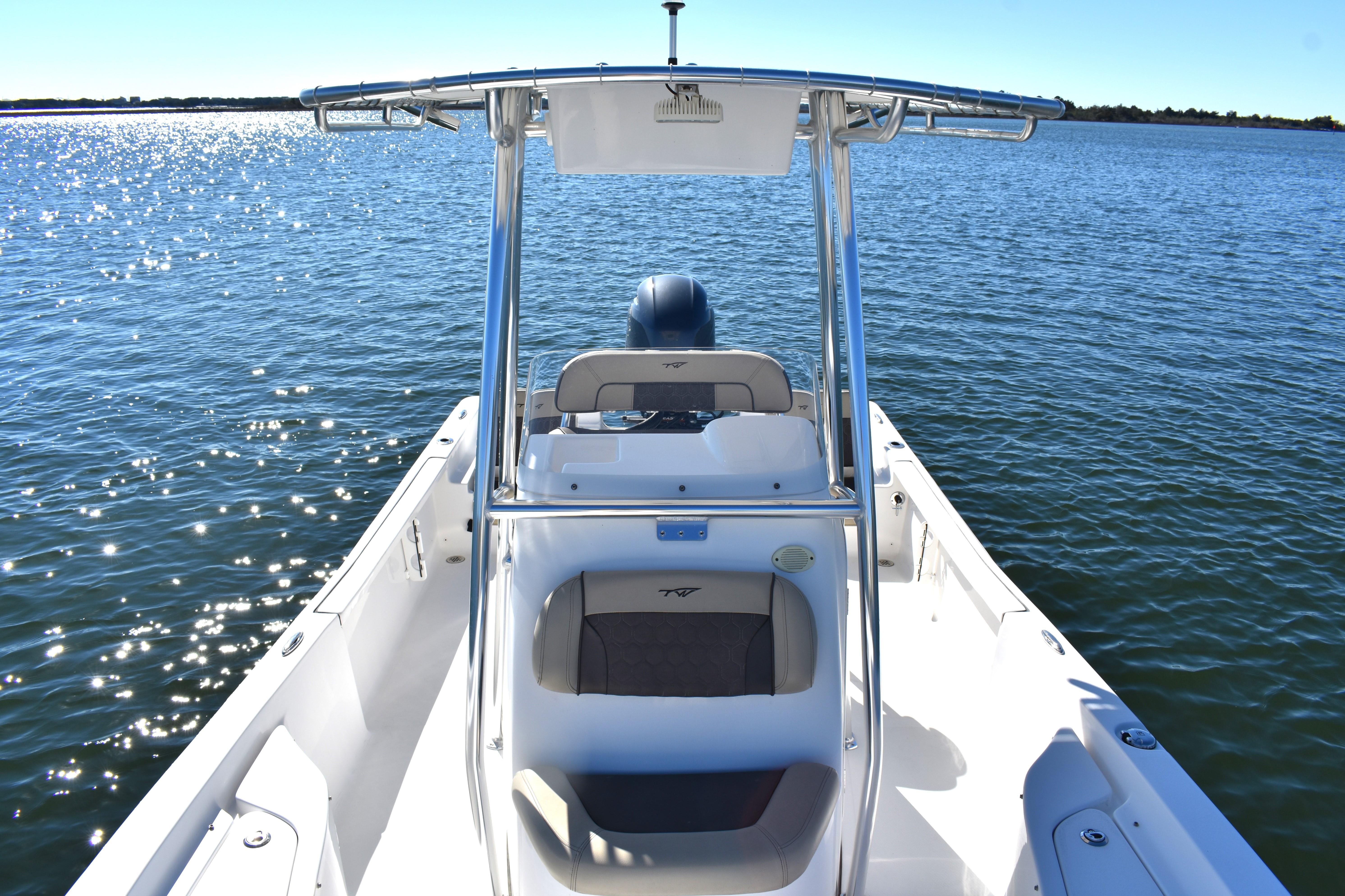 2019 Tidewater 2200 Carolina Bay