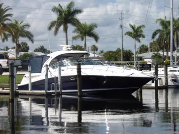 2005 Sea Ray 390 Sundancer