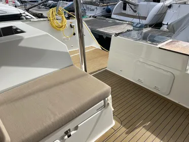 2017 Fountaine Pajot Saona 47