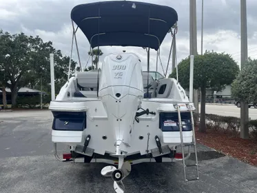 2023 Hurricane SunDeck 2410 OB