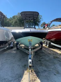 2023 Yamaha Boats 195 FSH Sport