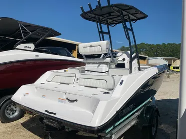 2023 Yamaha Boats 195 FSH Sport