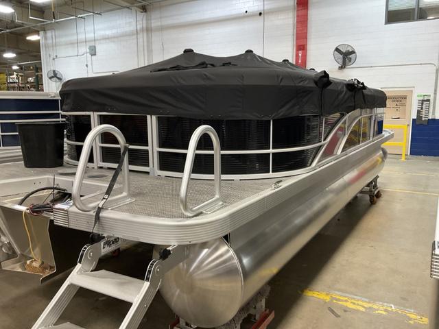 New 2024 Bennington 22 SXSR Quad Bench Pontoon 56301 St Cloud   9110662 954035120 0 020120241229 2 