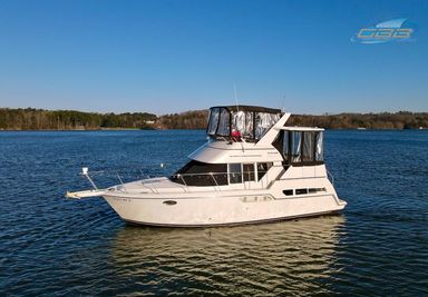 1998 Carver 325 Aft Cockpit Motoryacht