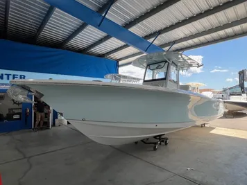 2024 Sea Hunt Gamefish 30 CC