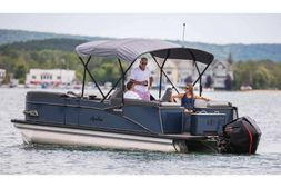 2023 Avalon Catalina Quad Lounger