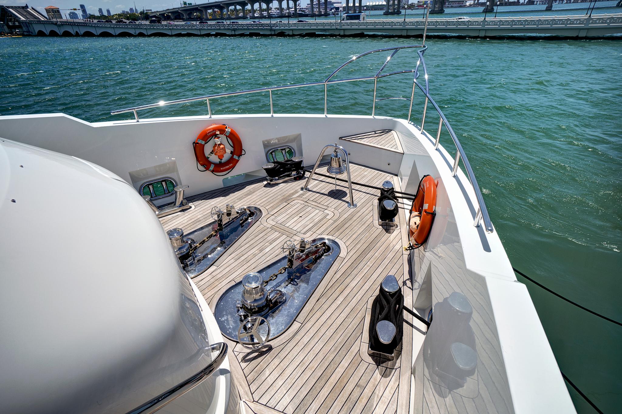 2014 IAG Motor Yacht