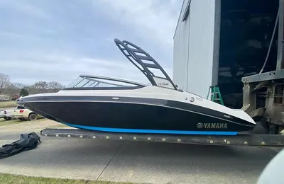 2021 Yamaha Boats 195S