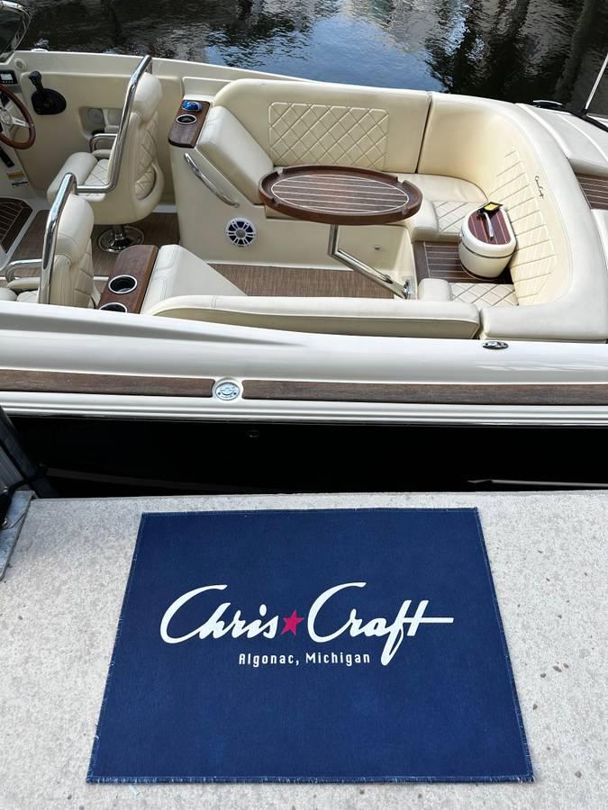 2019 Chris-Craft Launch 27