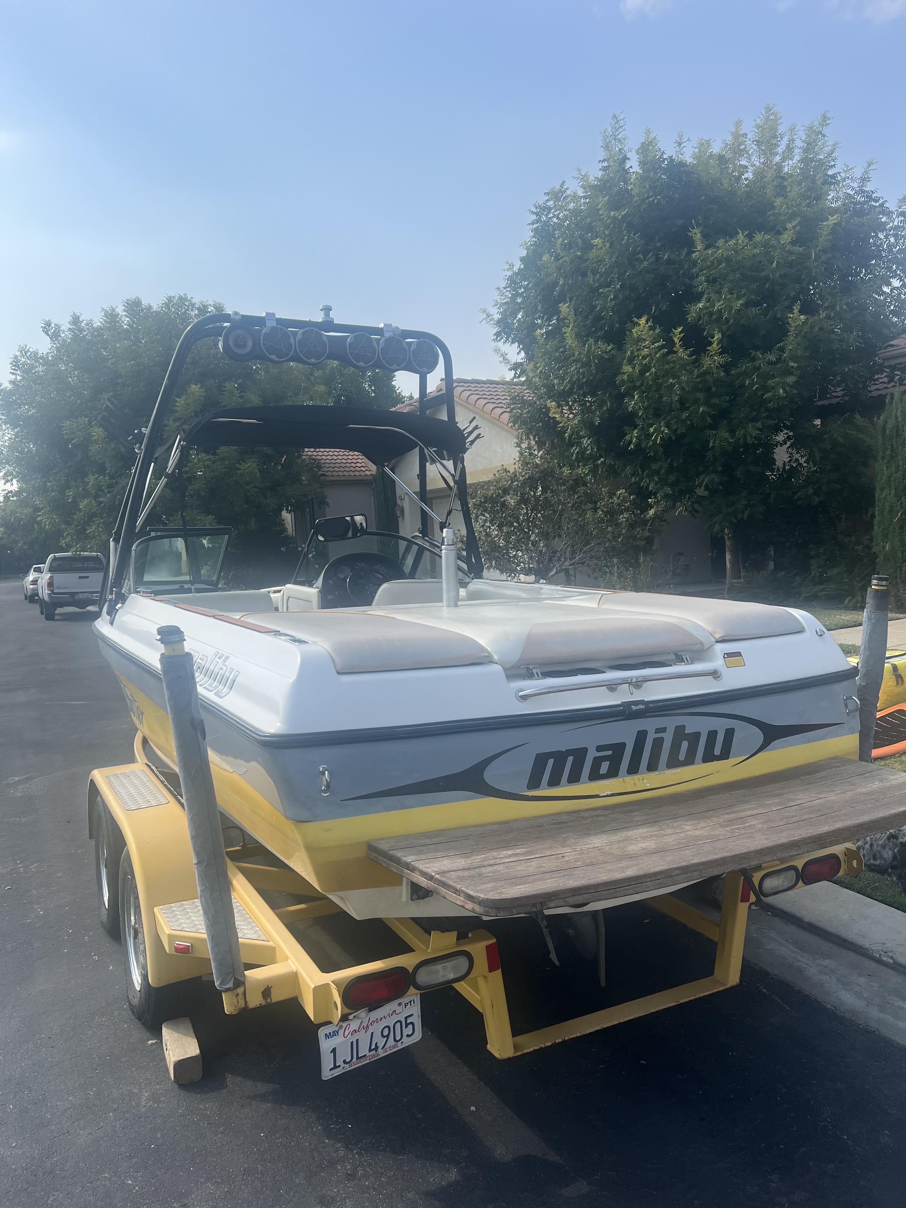 2000 Malibu Wakesetter