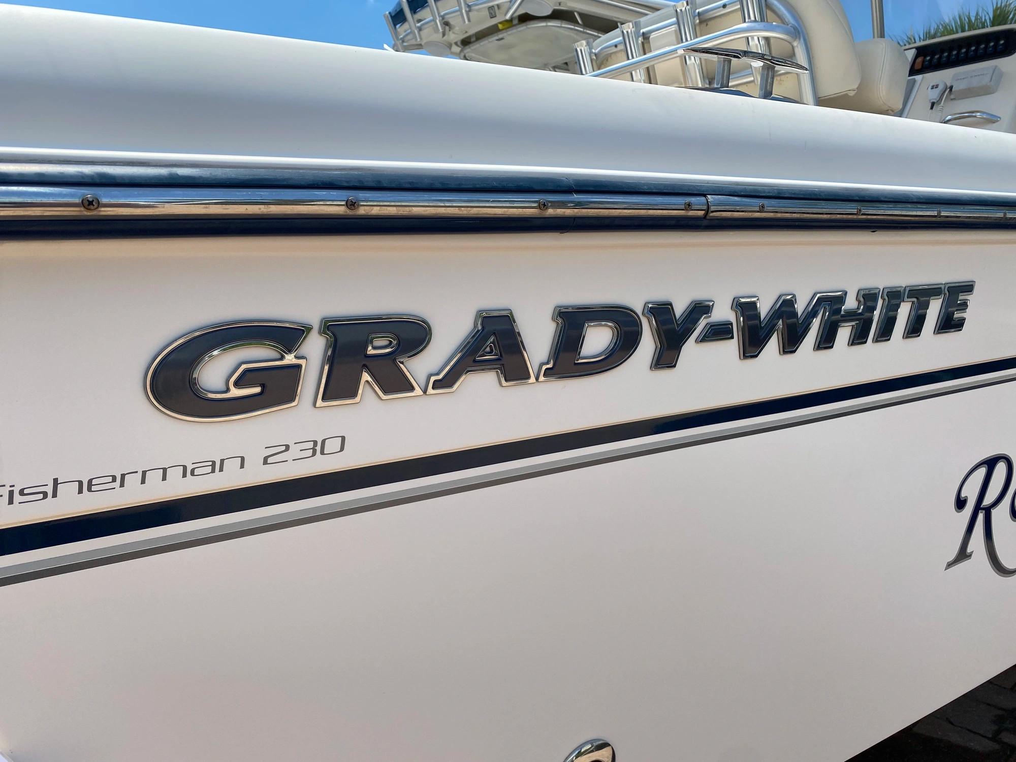 2015-GRADY-WHITE-230-FISHERMAN