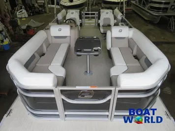 2024 Princecraft Vectra 23 XT Quad Rear Lounge Pontoon & Mercury 4-