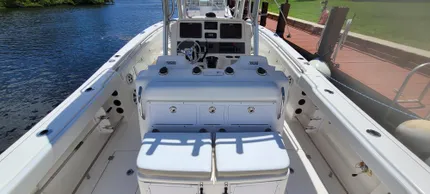 2015 Robalo R300 Center Console