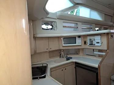 2000 Sea Ray 420 Aft Cabin