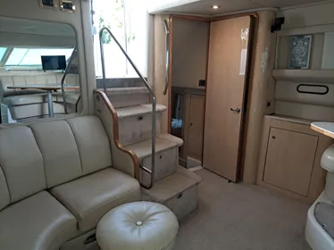 2000 Sea Ray 420 Aft Cabin