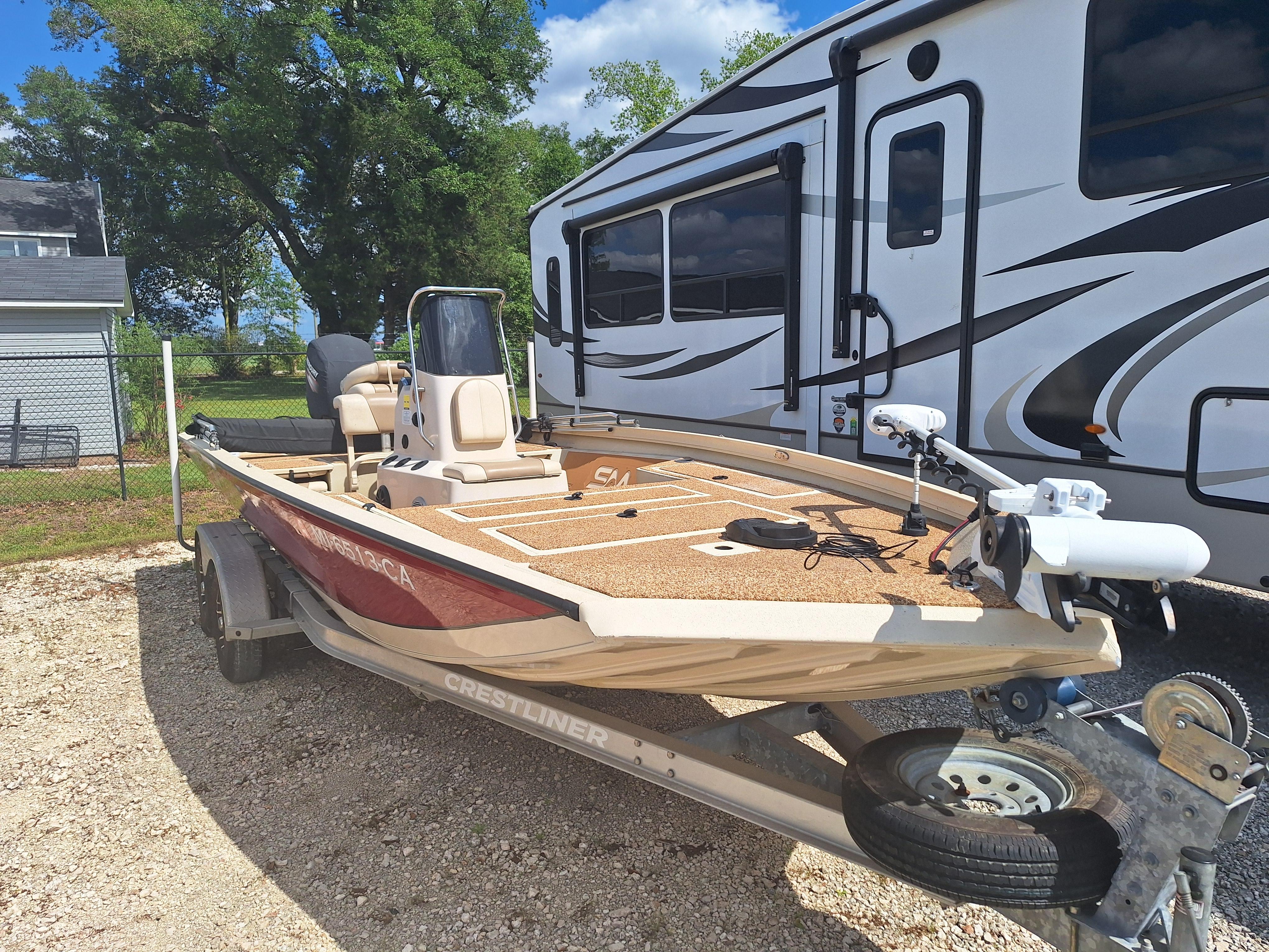 2016 Crestliner Bay 2000