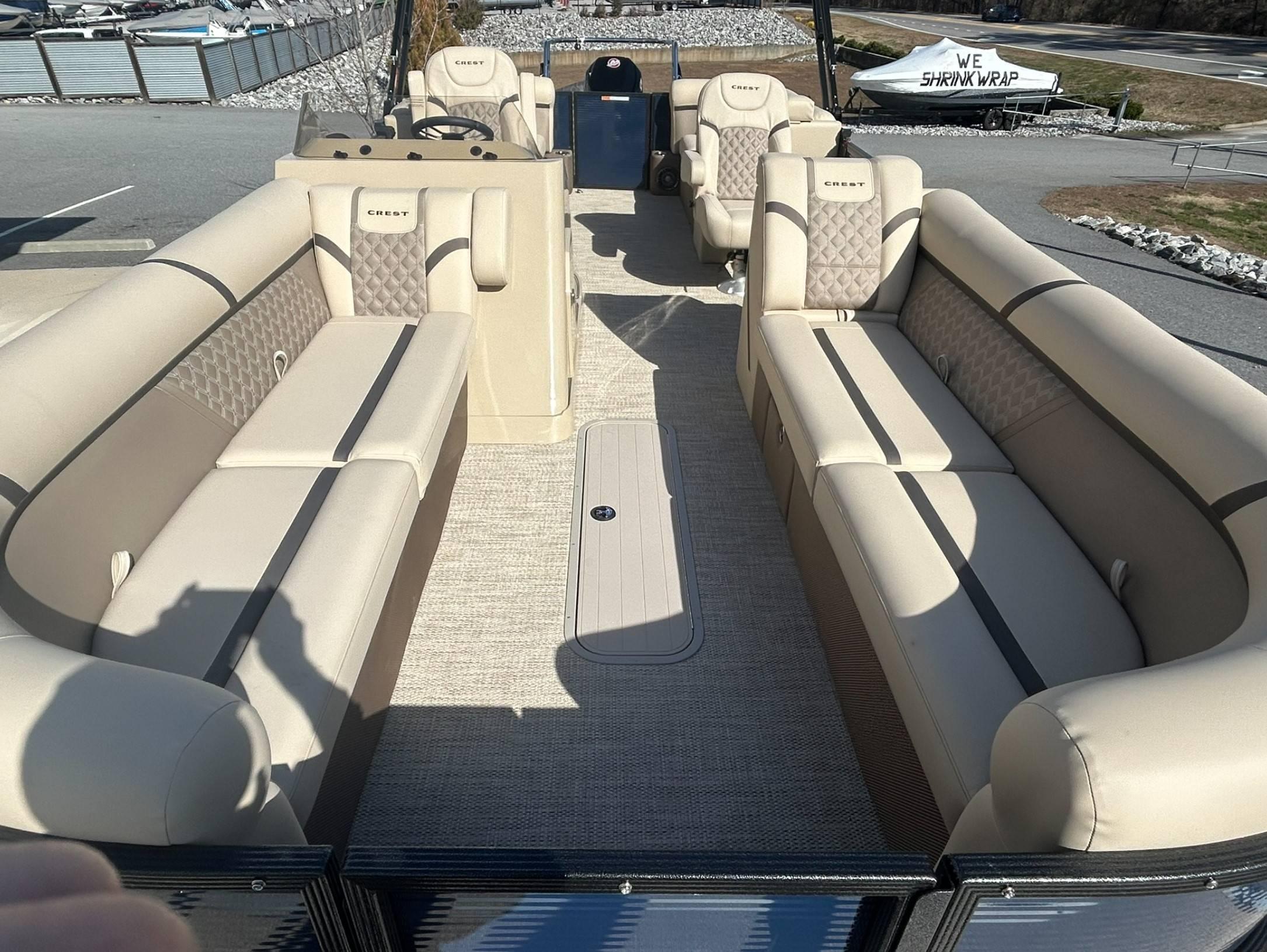 New 2024 Crest Classic Platinum 240 SLC, 30506 Lake Lanier - Boat Trader