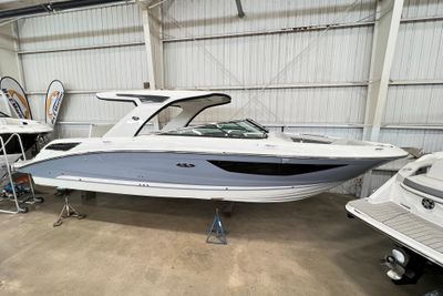 2023 Sea Ray SLX 350