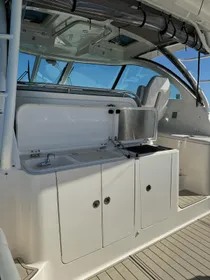 2015 Pursuit 385 Offshore