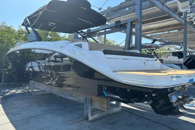 2022 Sea Ray 290SDX