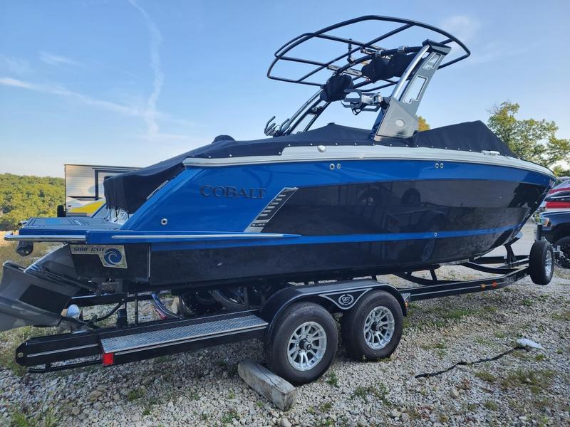 Used 2022 Cobalt R8 Surf, 65026 Lake Ozark Boat Trader