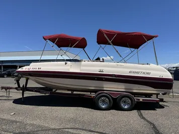 1998 Ebbtide 2300 Mystique